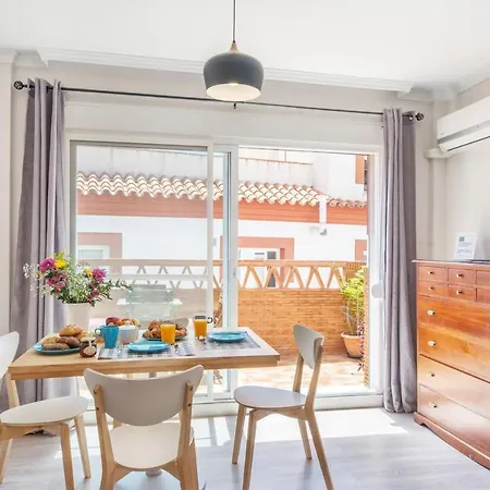 Appartement Mimosas, Familias Y Parejas - Con Terraza Y Parking!