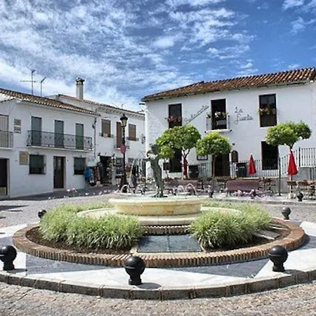 Mimosas, Familias Y Parejas - Con Terraza Y Parking!